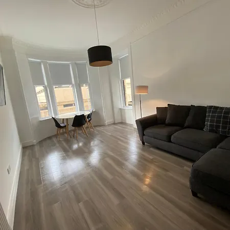4 Smithhills Central 2 Bed Sleeps 4 Paisley Exterior photo